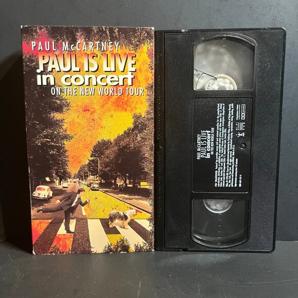 Paul McCartney - Paul Is Live in Concert VHS Tape (1993) New World Tour - Picture 5 of 6